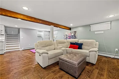 323 Angell Road Lincoln RI 02865