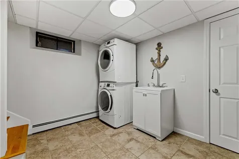 323 Angell Road Lincoln RI 02865