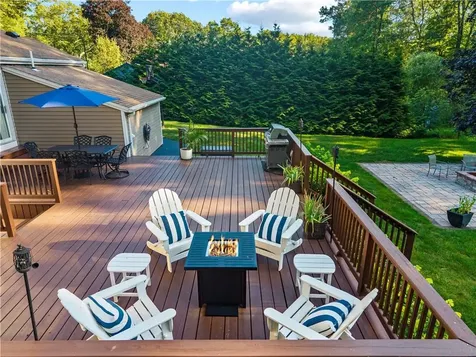 323 Angell Road Lincoln RI 02865