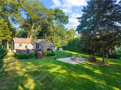 323 Angell Road Lincoln RI 02865