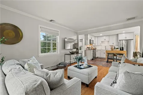 323 Angell Road Lincoln RI 02865