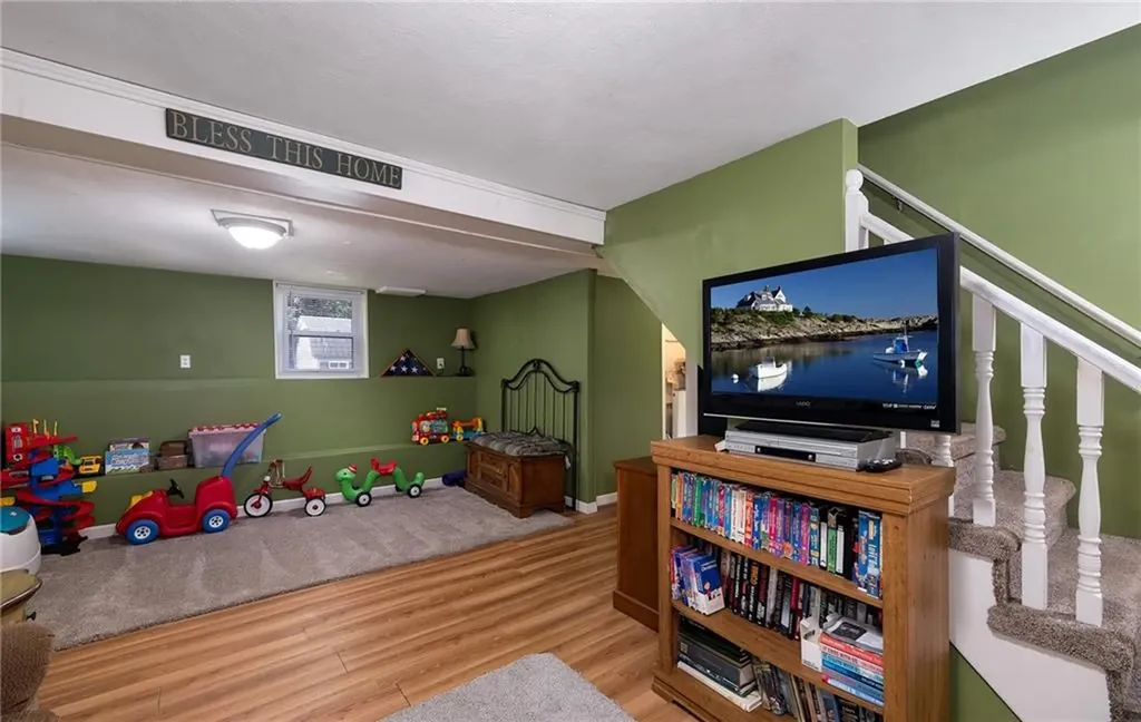 64 Aborn Avenue Cumberland RI 02864