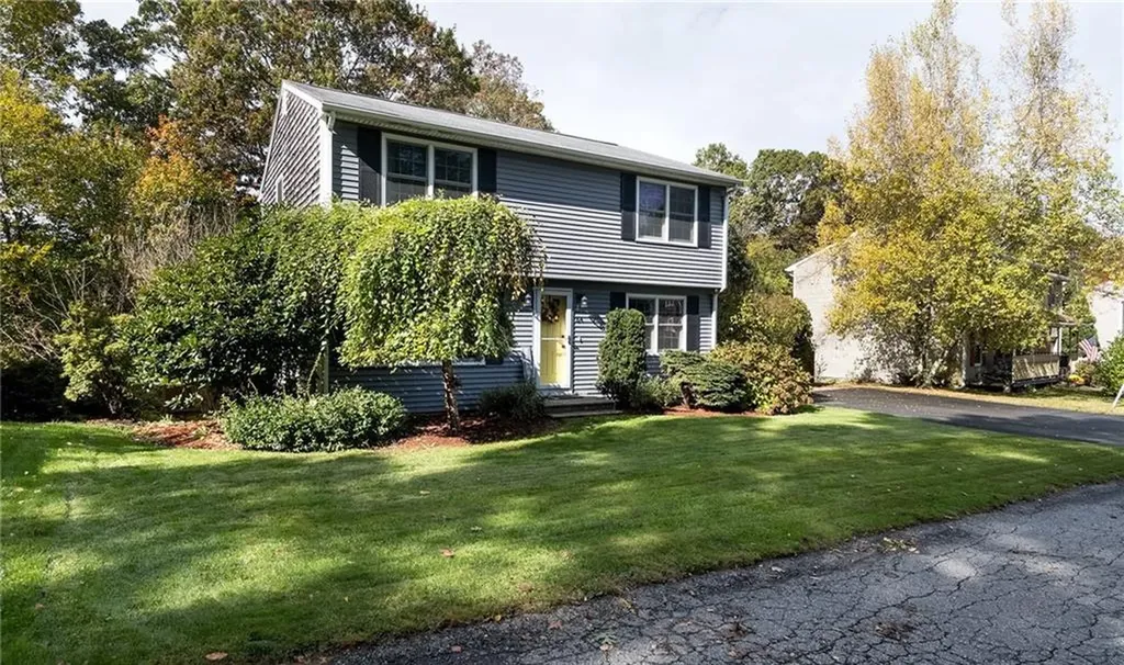 64 Aborn Avenue Cumberland RI 02864