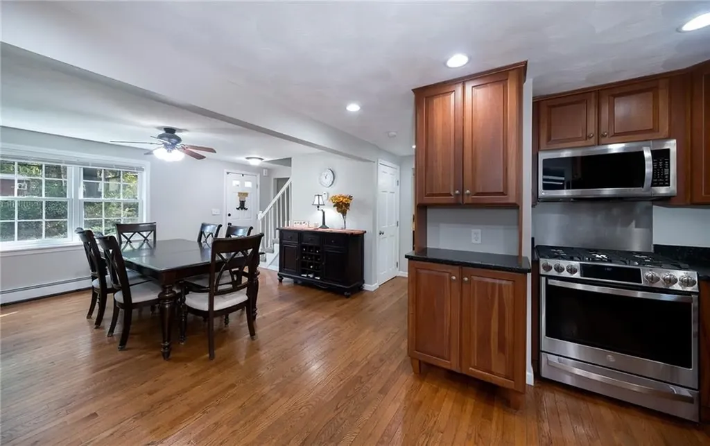 64 Aborn Avenue Cumberland RI 02864