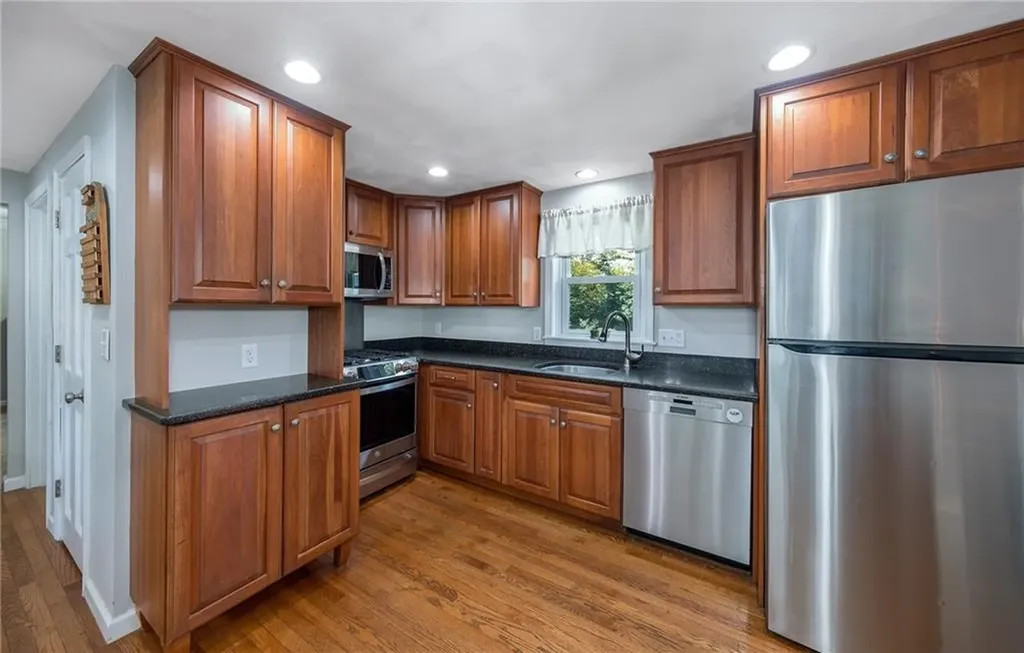 64 Aborn Avenue Cumberland RI 02864