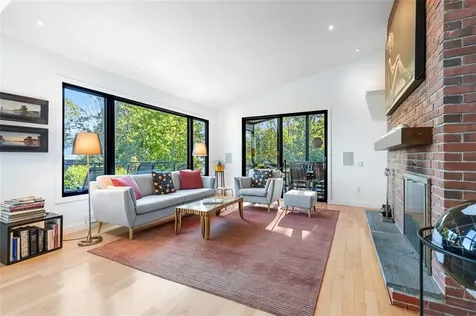 18 Collins Terrace Jamestown RI 02835