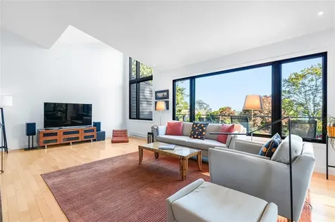 18 Collins Terrace Jamestown RI 02835