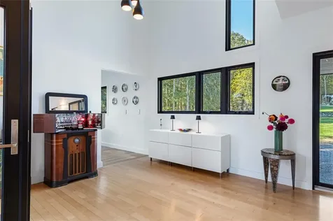 18 Collins Terrace Jamestown RI 02835