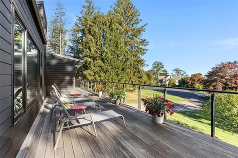 18 Collins Terrace Jamestown RI 02835