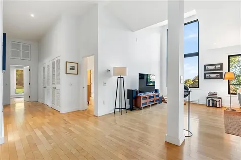 18 Collins Terrace Jamestown RI 02835