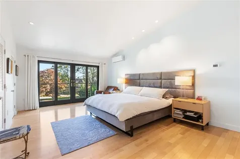 18 Collins Terrace Jamestown RI 02835