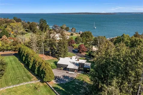 18 Collins Terrace Jamestown RI 02835