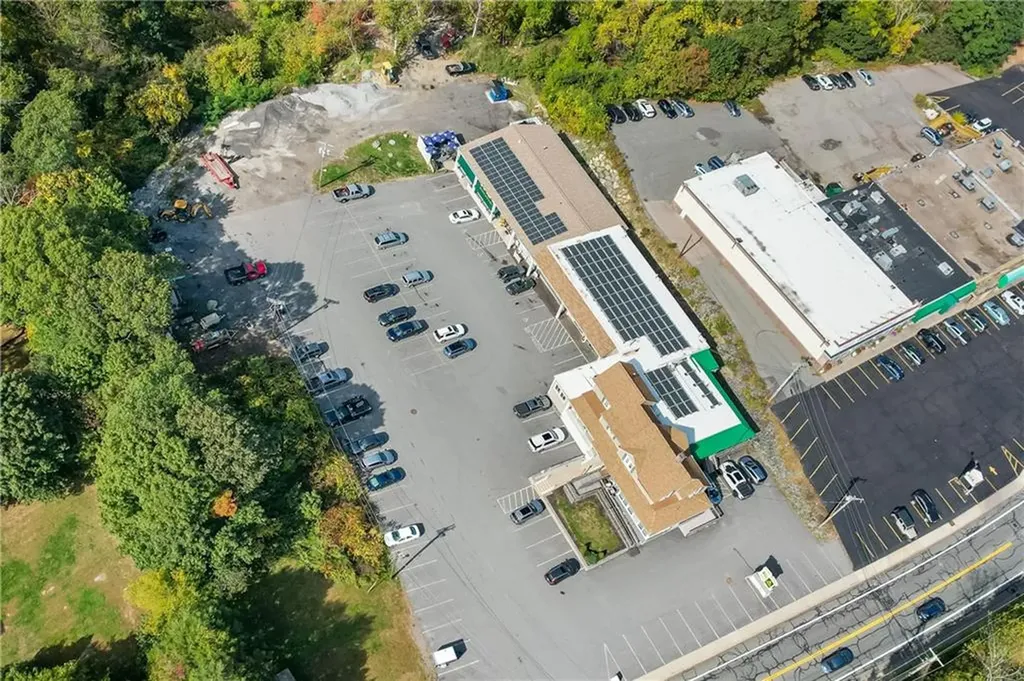 2352 Mendon Road Cumberland RI 02864