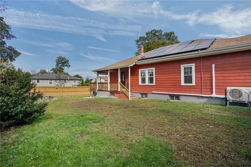 66 Pequot Avenue Cumberland RI 02864