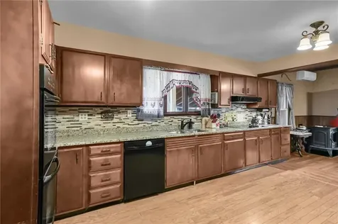 66 Pequot Avenue Cumberland RI 02864