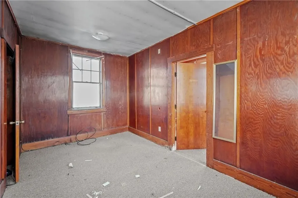 72 Parker Street Woonsocket RI 02895
