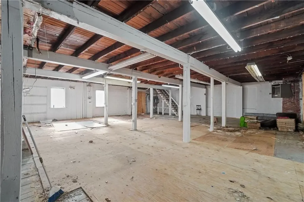 72 Parker Street Woonsocket RI 02895