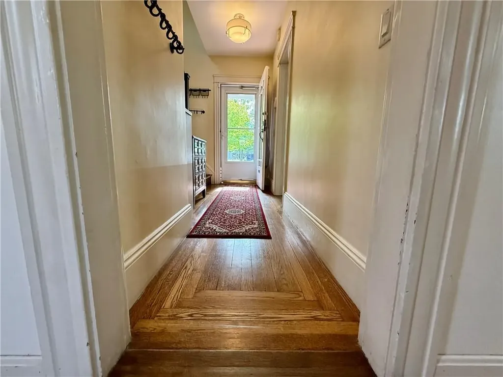 115 Norfolk Street Cranston RI 02910