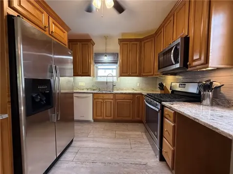 115 Norfolk Street Cranston RI 02910