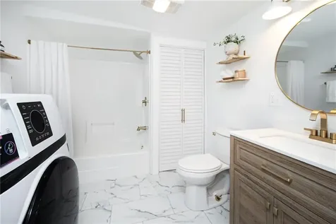 126 Uncas Street Warwick RI 02889