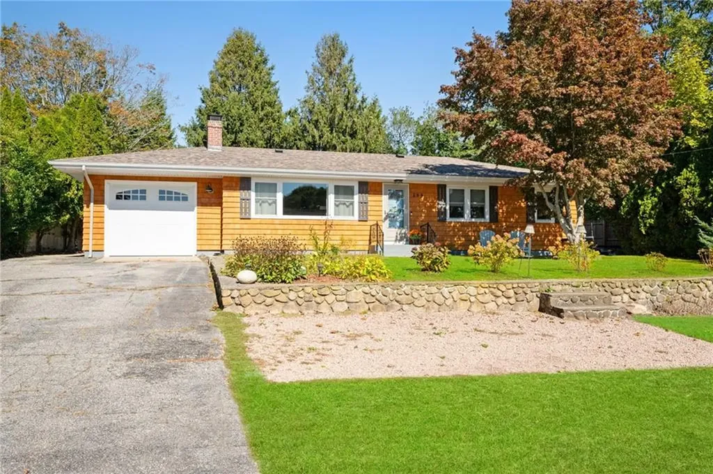 288 Shore Road Westerly RI 02891