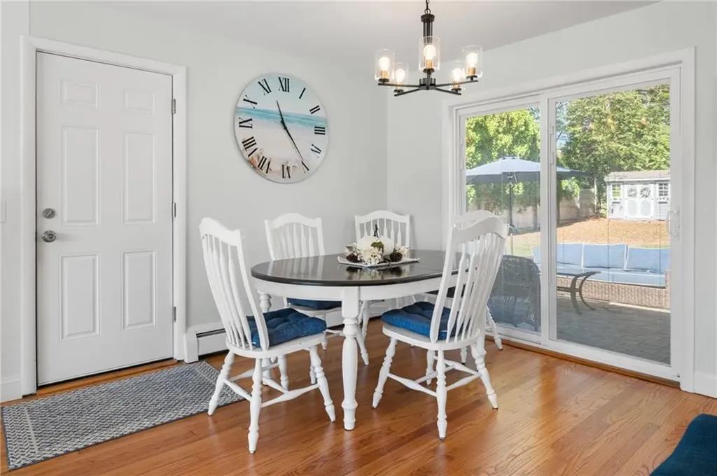 288 Shore Road Westerly RI 02891