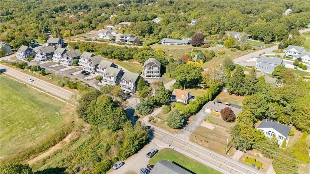 288 Shore Road Westerly RI 02891
