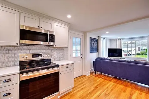 50 Larchmere Drive East Providence RI 02916