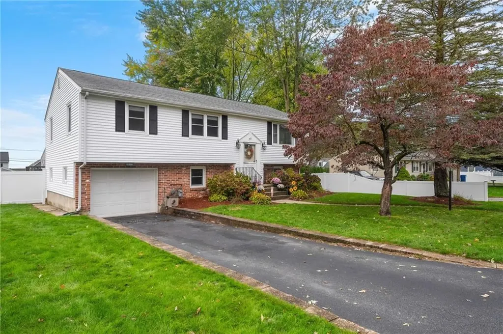 78 George Street Cumberland RI 02864