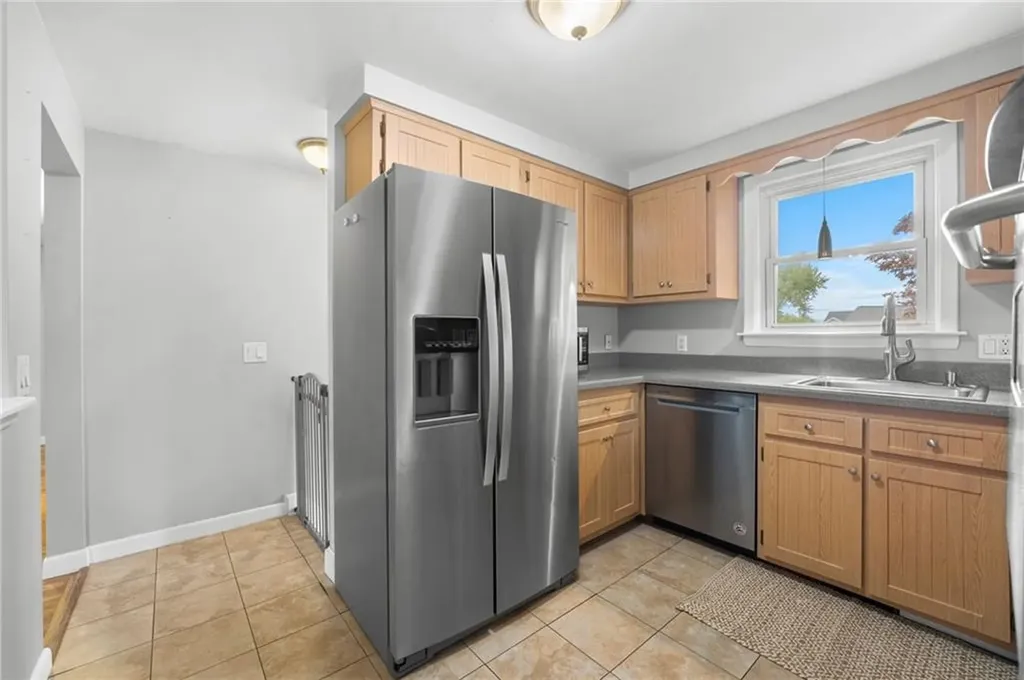 78 George Street Cumberland RI 02864