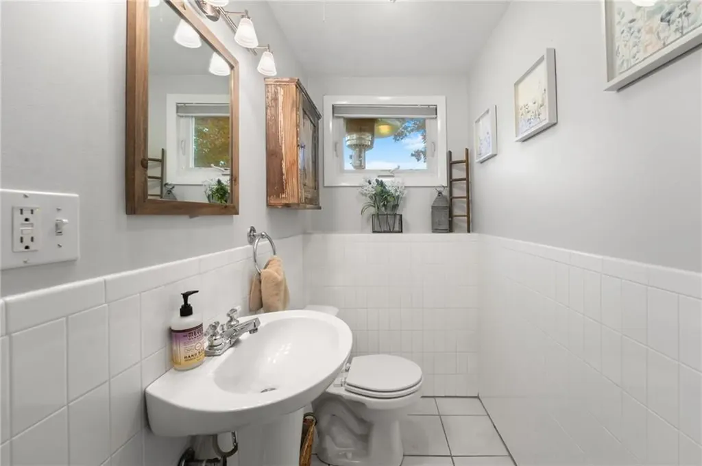 78 George Street Cumberland RI 02864