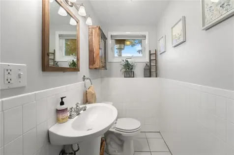 78 George Street Cumberland RI 02864