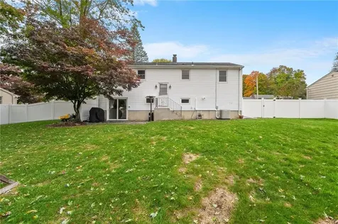 78 George Street Cumberland RI 02864