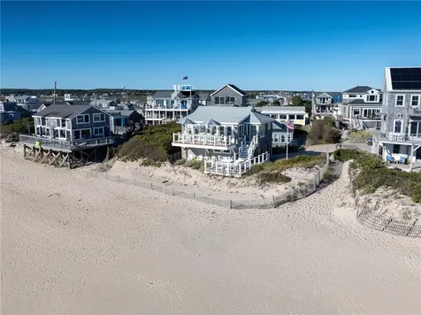 16 Percy Lane Narragansett RI 02879