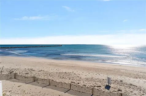 16 Percy Lane Narragansett RI 02879