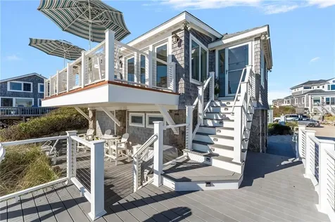 16 Percy Lane Narragansett RI 02879