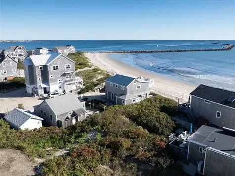 16 Percy Lane Narragansett RI 02879