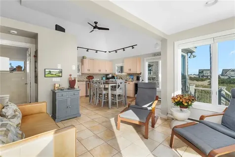 16 Percy Lane Narragansett RI 02879