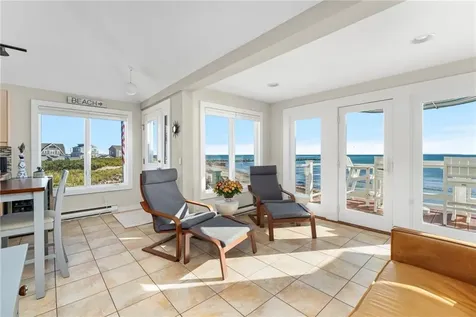 16 Percy Lane Narragansett RI 02879