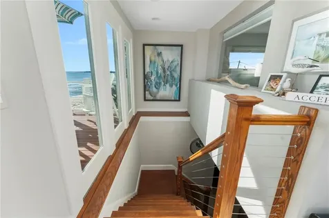 16 Percy Lane Narragansett RI 02879