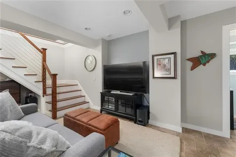 16 Percy Lane Narragansett RI 02879