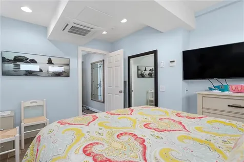 16 Percy Lane Narragansett RI 02879