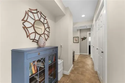 16 Percy Lane Narragansett RI 02879