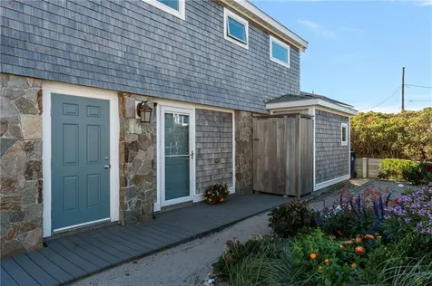 16 Percy Lane Narragansett RI 02879
