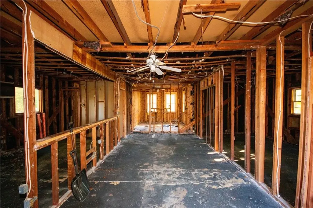 972 Eddie Dowling Highway North Smithfield RI 02896