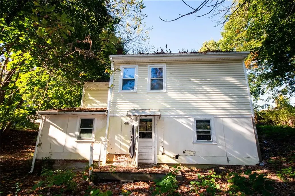 972 Eddie Dowling Highway North Smithfield RI 02896