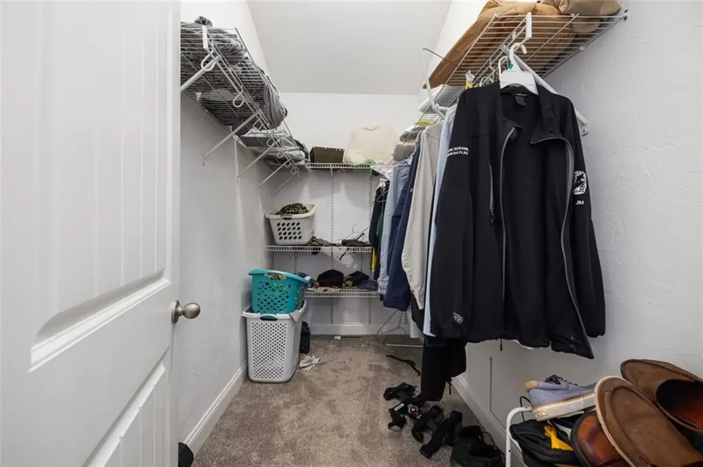 29 Luther Road Foster RI 02825