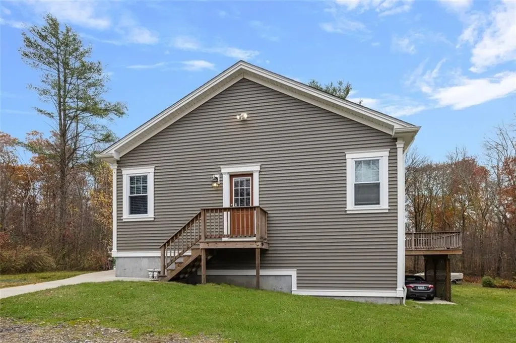 29 Luther Road Foster RI 02825