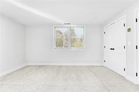 105 Camp Avenue North Kingstown RI 02852