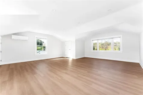 105 Camp Avenue North Kingstown RI 02852